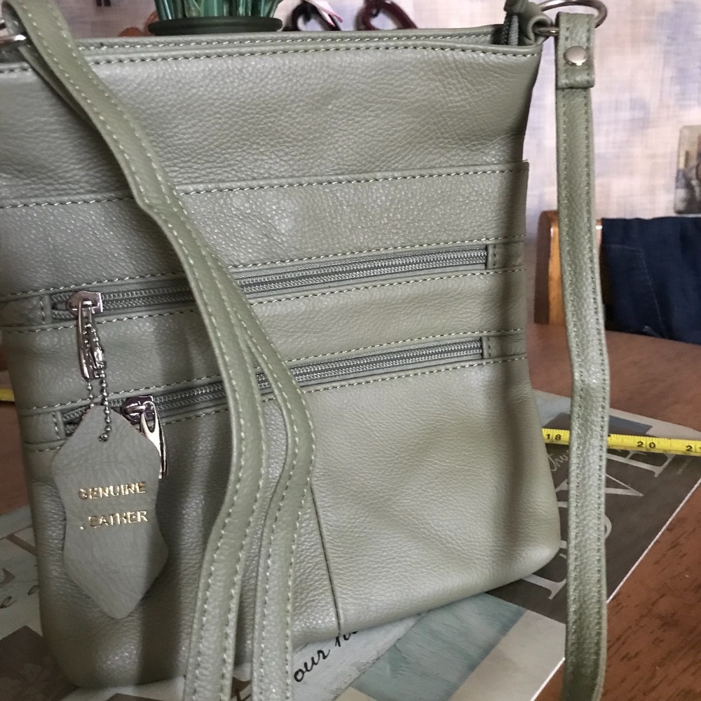 Leather crossbody handbag-beige
